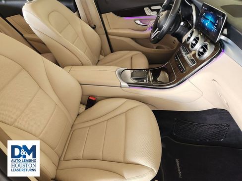 Used 2020 Mercedes-Benz GLC 300 image 21