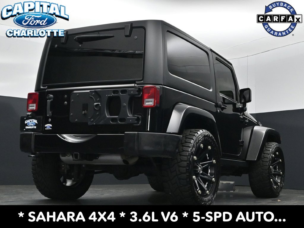 Used 2017 Jeep Wrangler Sahara w/ Connectivity Group AWD/4WD image 22