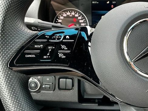 Used 2025 Mercedes-Benz Sprinter 2500 image 13