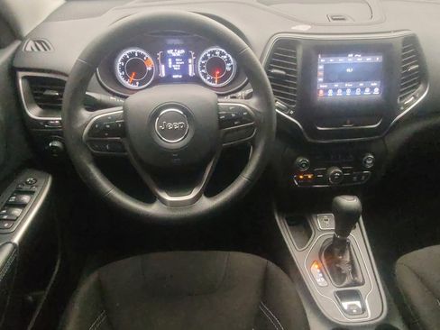 Used 2019 Jeep Cherokee Latitude w/ Popular Appearance Group image 22