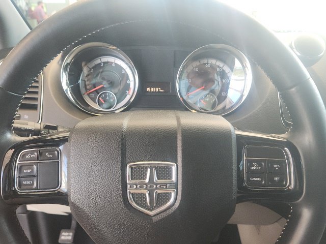 Used 2017 Dodge Grand Caravan SXT FWD image 29