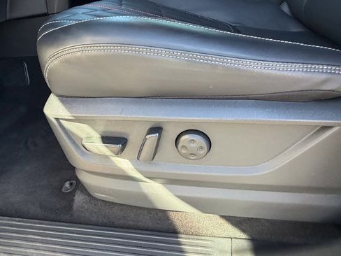 Certified 2025 Nissan Armada PRO-4X w/ Pro-4X Premium Package image 22