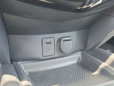 Used 2016 Nissan Rogue SV w/ SV Premium Package FWD image 28