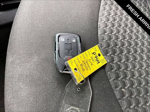 Used 2021 GMC Terrain SLE FWD image 33