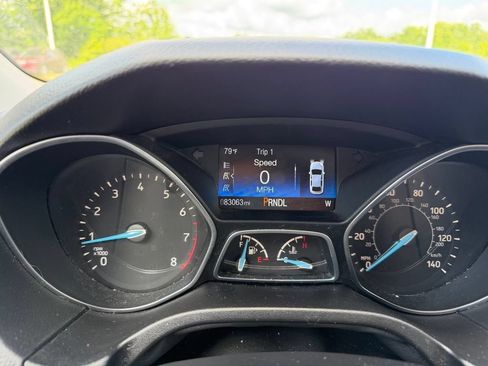Used 2018 Ford Focus SE FWD image 7