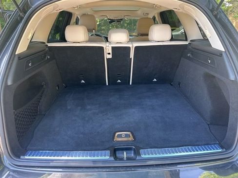 Used 2022 Mercedes-Benz GLC 300 image 14