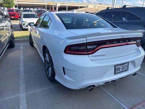 Used 2022 Dodge Charger GT image 4