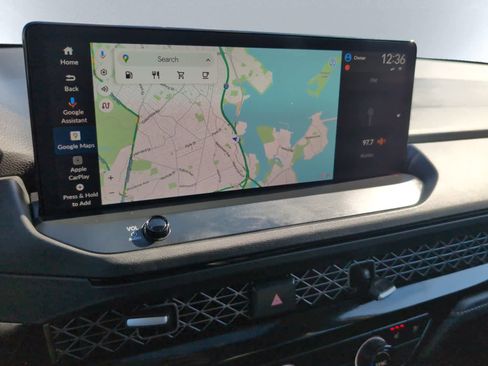 Used 2024 Honda Accord Touring image 15