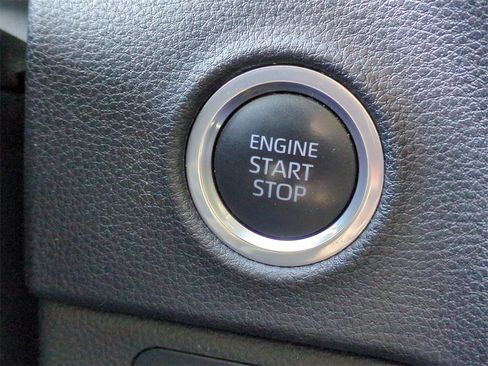 Used 2022 Toyota Tundra SR5 image 27