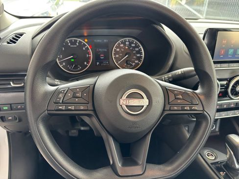 Used 2025 Nissan Sentra S FWD image 20