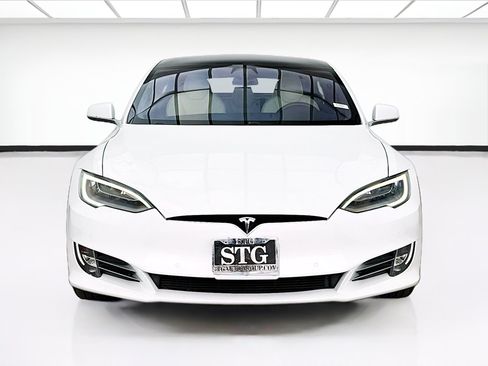 Used 2020 Tesla Model S Long Range AWD/4WD image 2