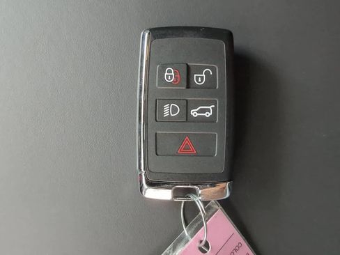 Certified 2025 Land Rover Range Rover Sport Dynamic SE AWD/4WD image 37