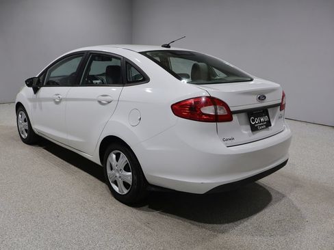 Used 2012 Ford Fiesta S FWD image 6