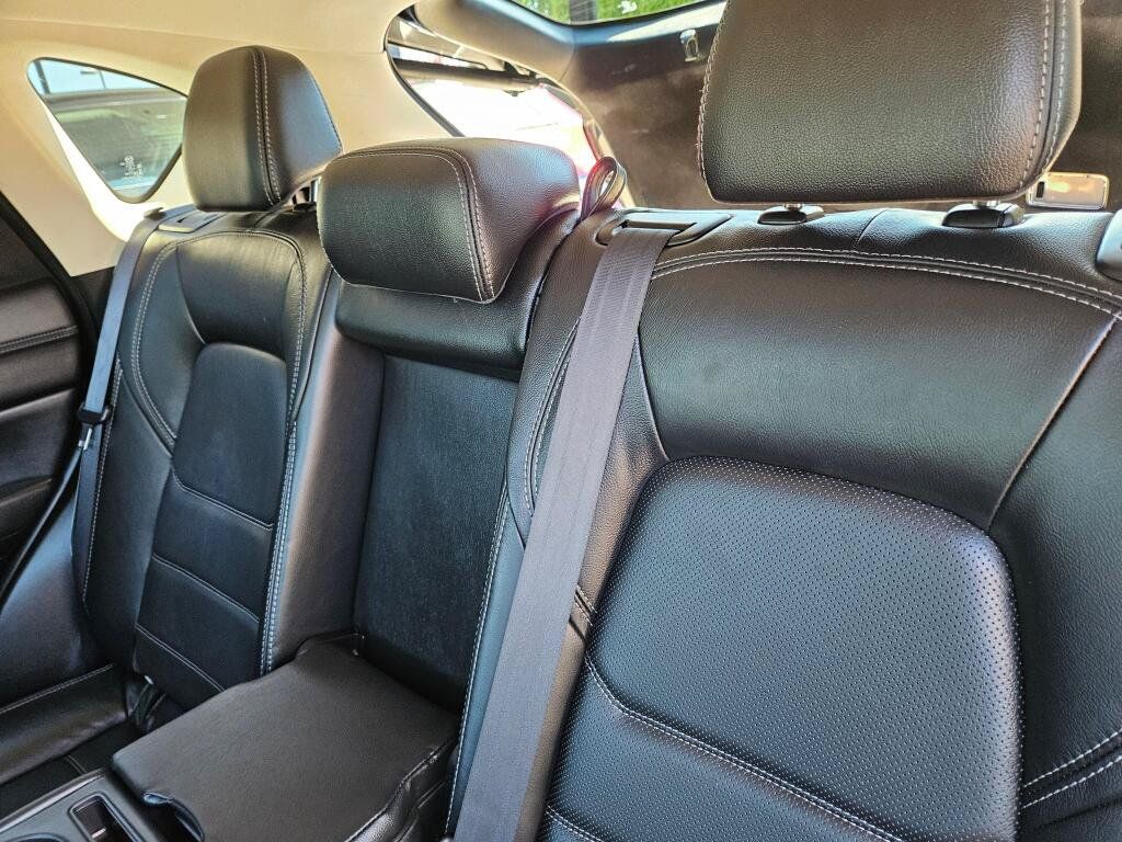 Used 2025 MAZDA CX-5 AWD 2.5 S w/ Preferred Package image 14