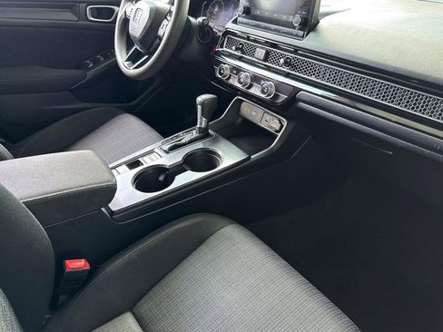 Used 2022 Honda Civic LX image 31