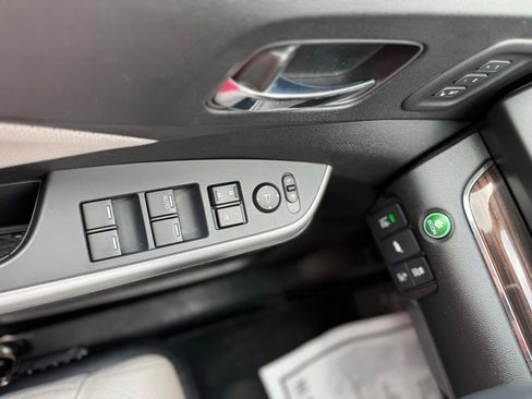 Used 2015 Honda CR-V Touring image 24