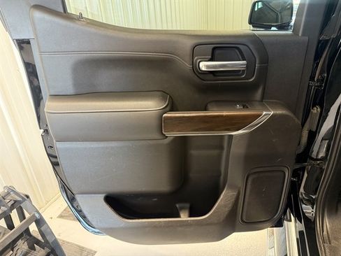 Used 2021 GMC Sierra 1500 SLT w/ SLT Premium Plus Package image 14