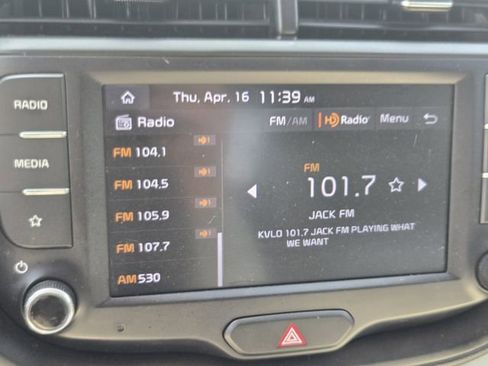 Used 2022 Kia Soul LX FWD image 21