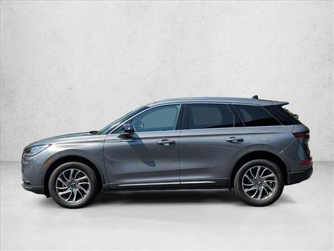 Used 2022 Lincoln Corsair AWD w/ Equipment Group 101A image 7