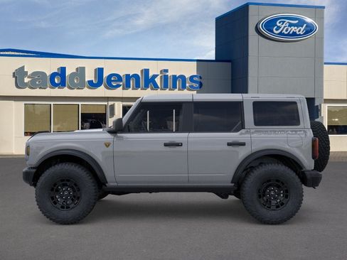 New 2026 Ford Bronco Badlands AWD/4WD image 28