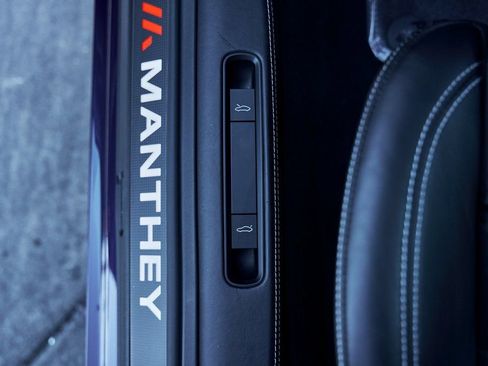 Used 2023 Porsche 911 GT3 image 41