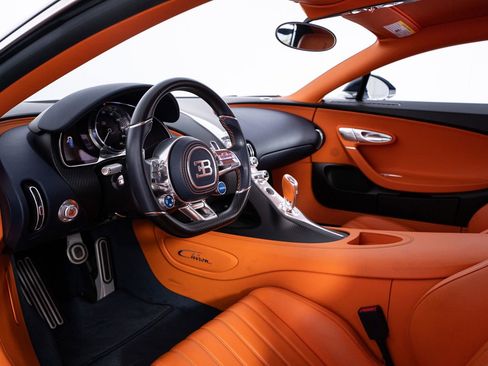 Used 2018 Bugatti Chiron AWD/4WD image 41