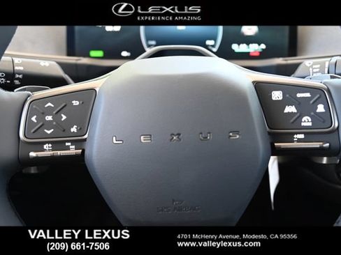 New 2026 Lexus ES 350e FWD image 10