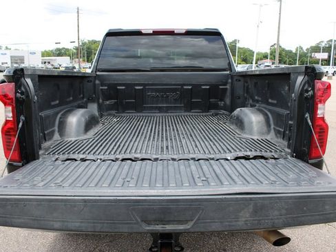 Used 2025 Chevrolet Silverado 2500 LT w/ Convenience Package AWD/4WD image 19