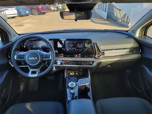 Used 2023 Kia Sportage LX image 26