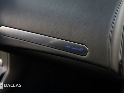 Used 2023 McLaren GT image 31