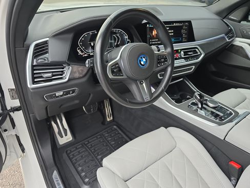 Used 2023 BMW X5 xDrive45e w/ M Sport Package AWD/4WD image 18