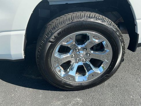 Used 2022 RAM 1500 Big Horn AWD/4WD image 12