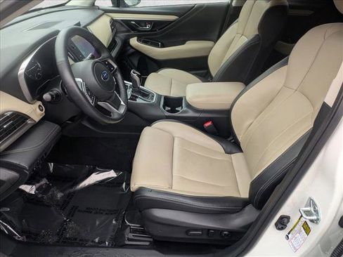 Used 2023 Subaru Outback Limited image 15