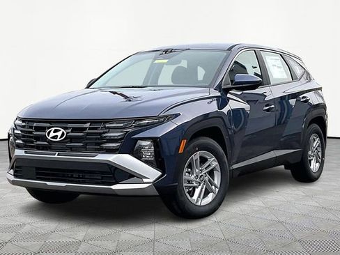 New 2026 Hyundai Tucson SE FWD image 2