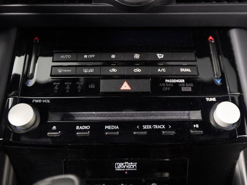 Used 2022 Lexus IS 350 F Sport AWD/4WD image 19