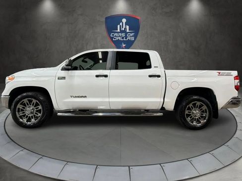 Used 2015 Toyota Tundra SR5 w/ SR5 Upgrade Package RWD image 2