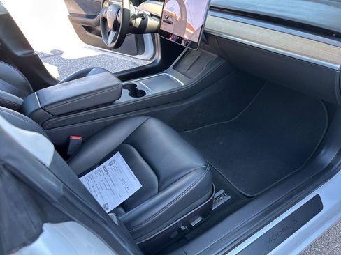 Used 2021 Tesla Model 3 Long Range AWD/4WD image 24