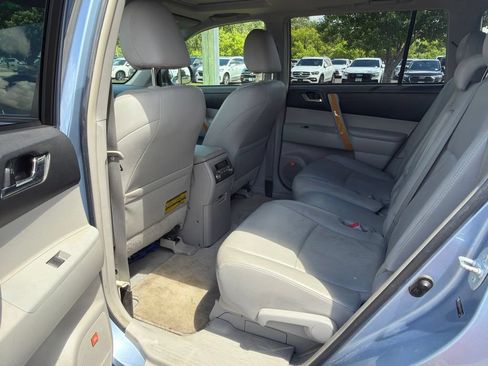 Used 2008 Toyota Highlander Limited AWD/4WD image 29