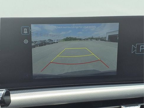 Used 2025 Hyundai Sonata SE FWD image 4