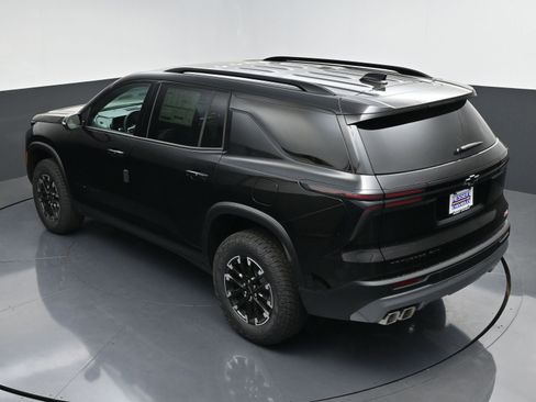 New 2026 Chevrolet Traverse Z71 w/ Enhanced Driving Package AWD/4WD image 55