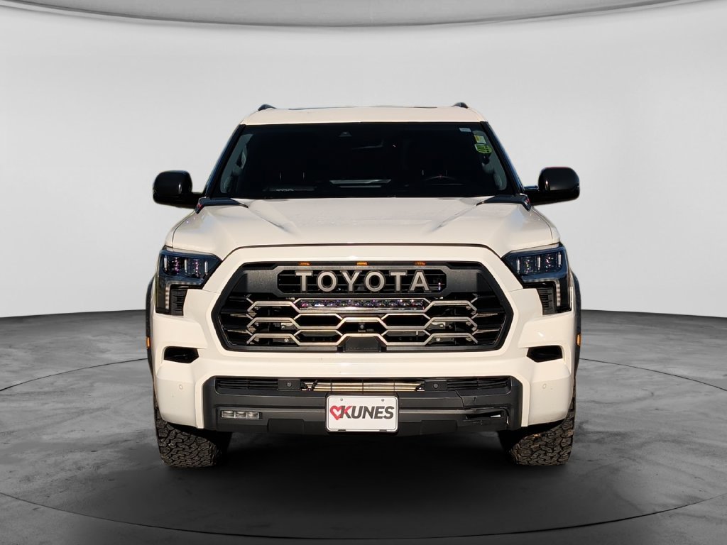 Used 2023 Toyota Sequoia TRD Pro AWD/4WD image 2