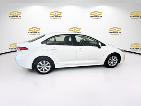 Used 2024 Toyota Corolla LE FWD image 9