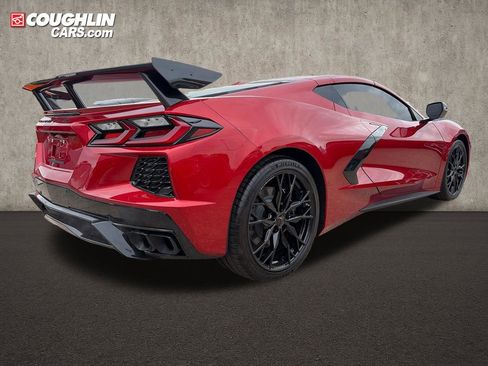 Used 2025 Chevrolet Corvette Stingray Preferred Cpe w/ Stealth Interior Trim Package RWD image 6
