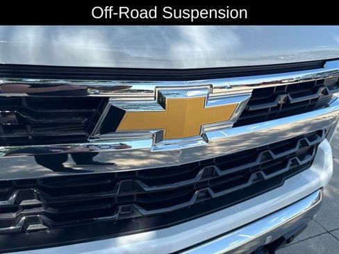 Certified 2026 Chevrolet Silverado 1500 LT w/ Z71 Off-Road Package AWD/4WD image 27