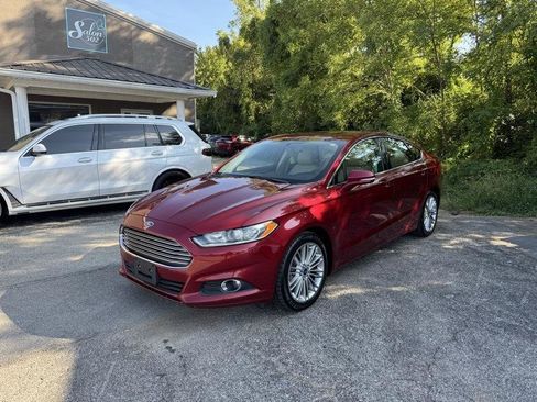 Used 2015 Ford Fusion SE w/ Equipment Group 202A FWD image 1
