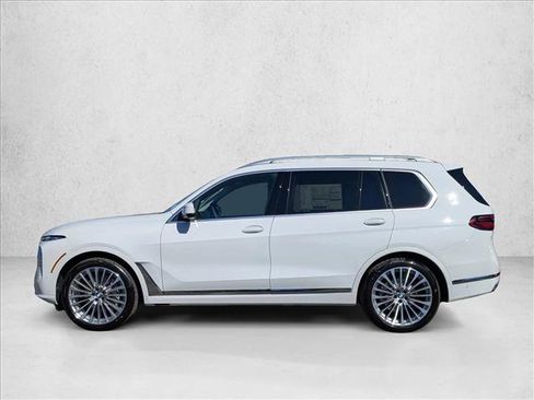 New 2026 BMW X7 xDrive40i image 9