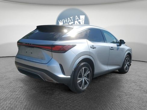 Used 2023 Lexus RX 350 Premium w/ Accessory Package AWD/4WD image 3