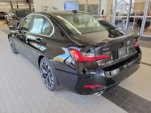 New 2026 BMW 330i xDrive Sedan w/ Convenience Package image 5