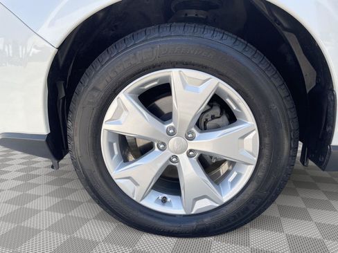 Used 2014 Subaru Forester 2.5i Limited w/ Popular Package #2 AWD/4WD image 32