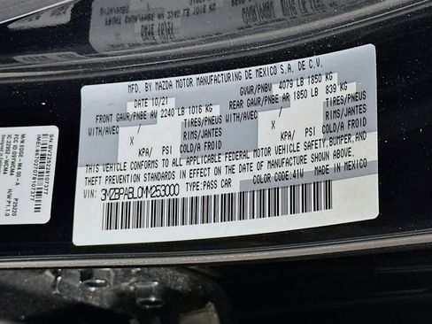 Used 2021 MAZDA MAZDA3 s image 22